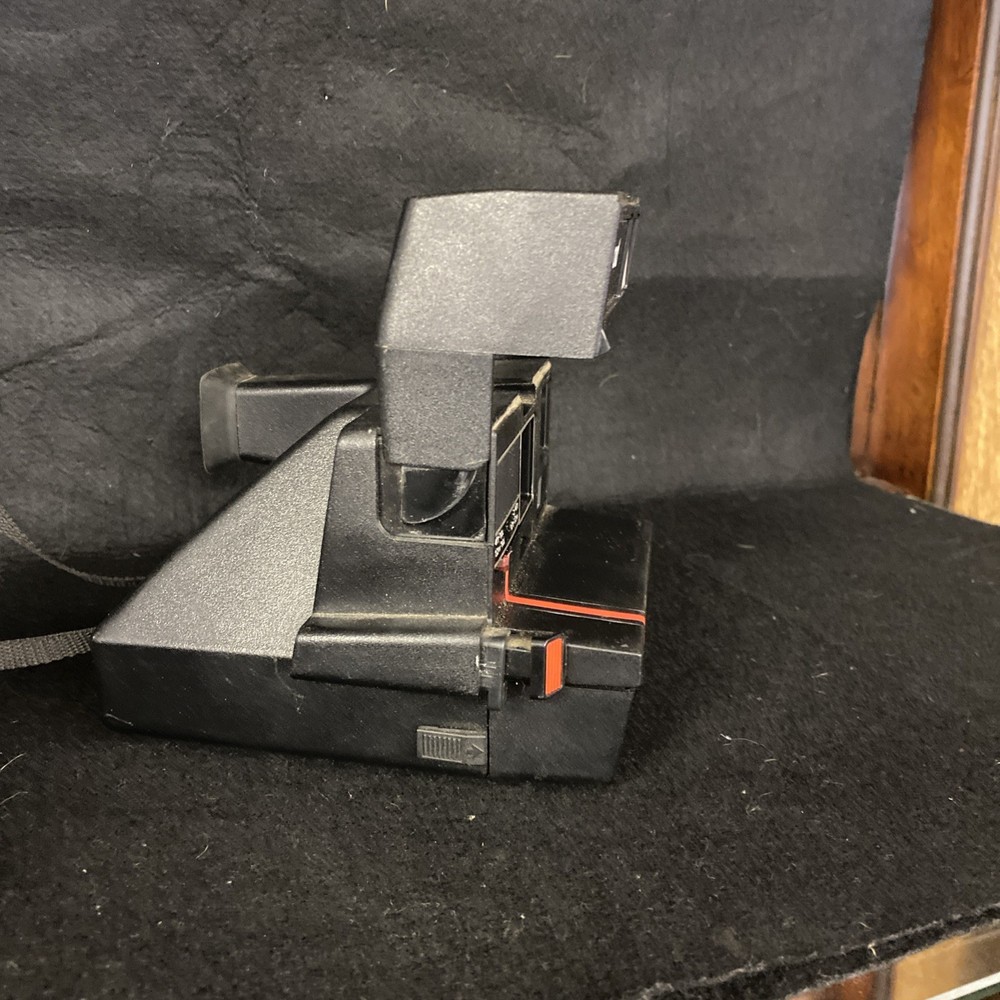 Polaroid 600 One Step Flash Automatic Camera
