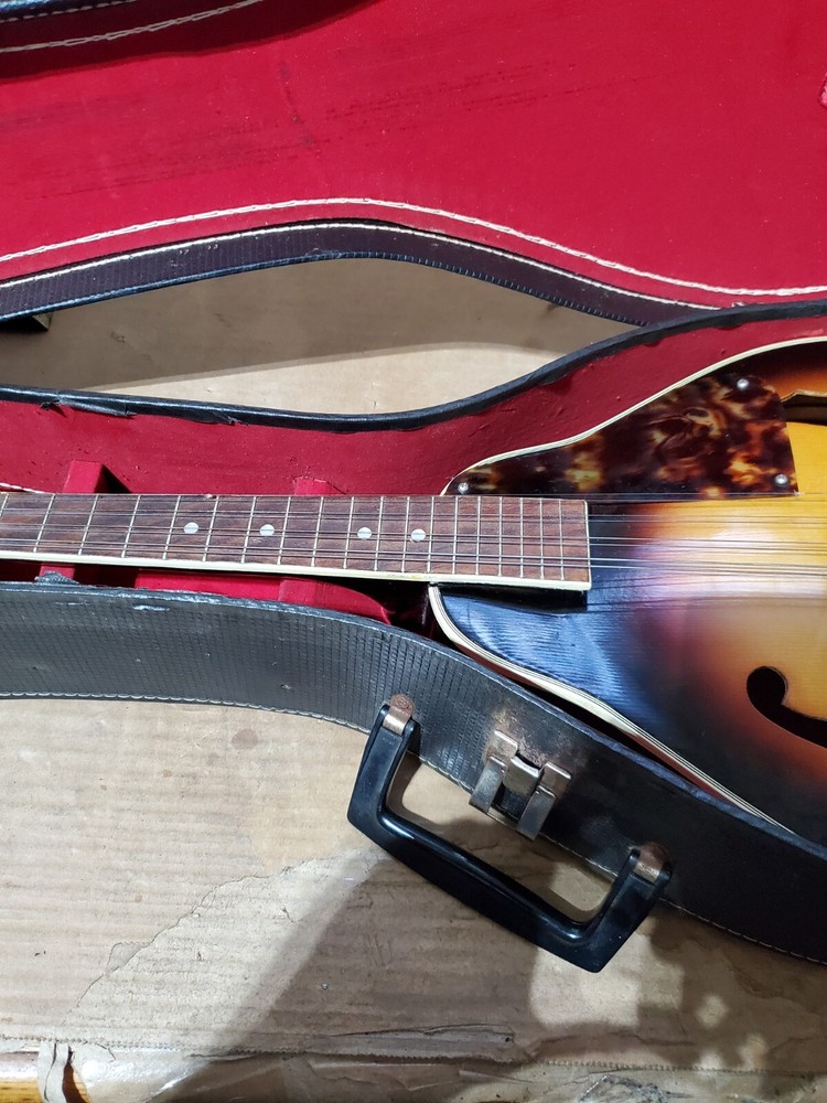 Unbranded? Mandolin - pre-owned