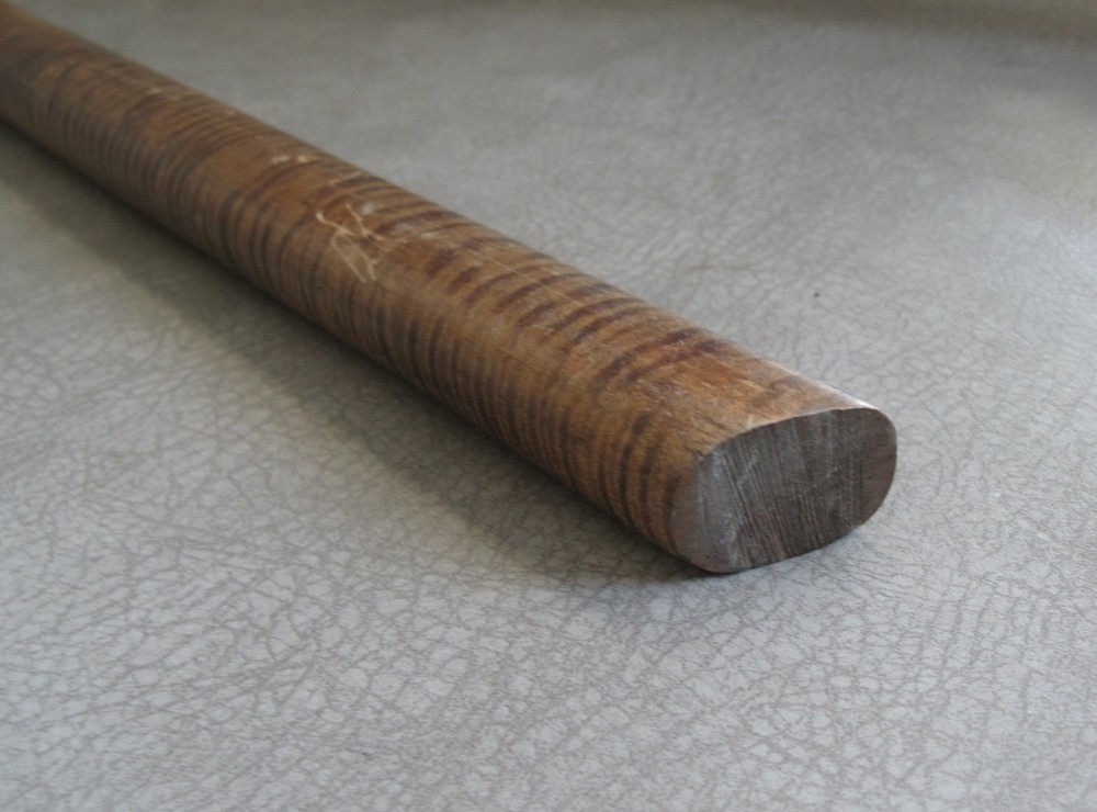 Custom-Made Fighting Tomahawk w/Scrimshaw.