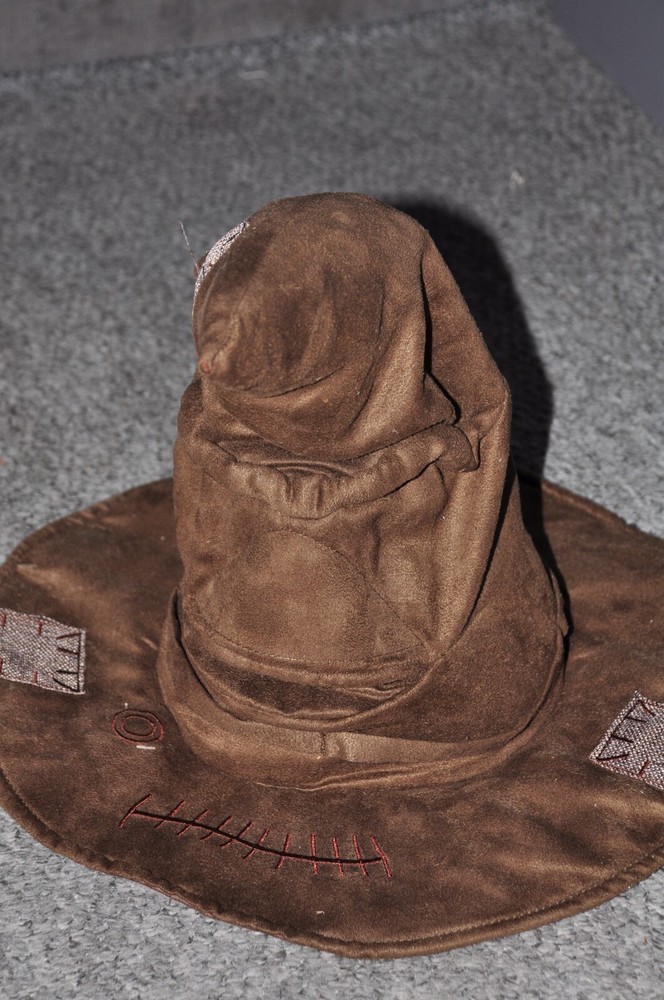 Harry Potter Talking Sorting Hat - Wizarding World - Fully Working