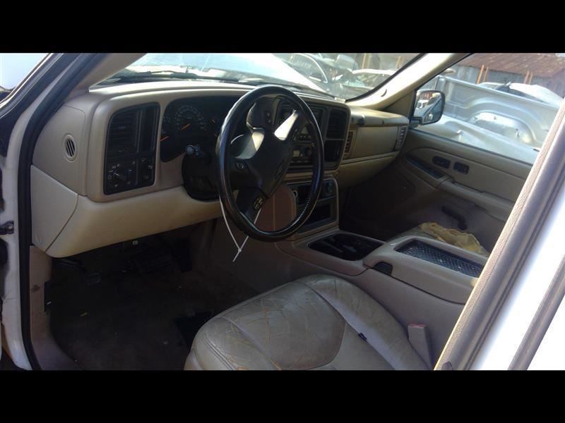 SUBURBN15 2004 Fuse Box Cabin 6530