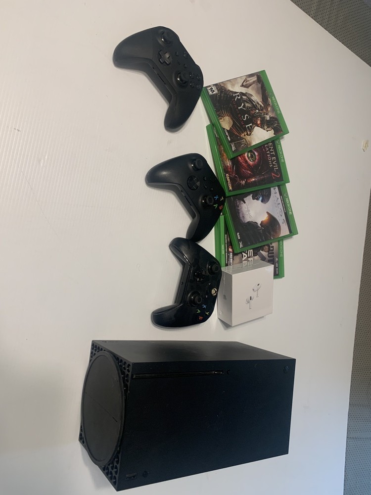 Xbox Series X Bundle Controllers Games Headphones Bundle
