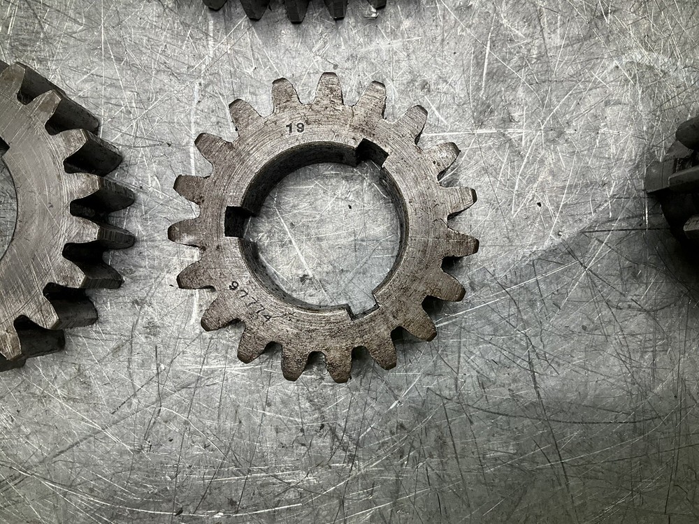 Cincinnati Horizontal Milling Machine Feed Change Gear Set 14ea + Rack