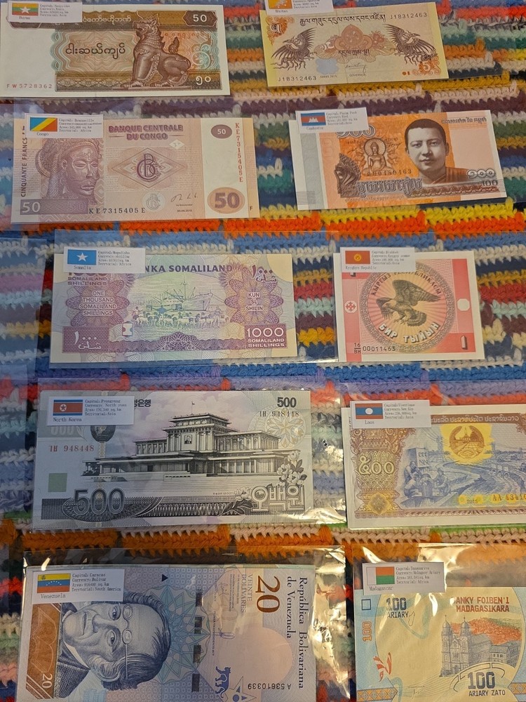 World Banknotes Currency Lot – 25 Countries – UNC / Circulated