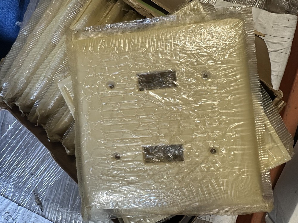 Vintage Ivory Ribbed 2 Gang Toggle Switchplate Light Switch Cover