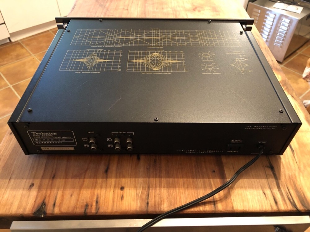 (PARTING OUT) TECHNICS 10E SH-9010 E ROUND KNOB FOR FREQUENCY EQUALIZER