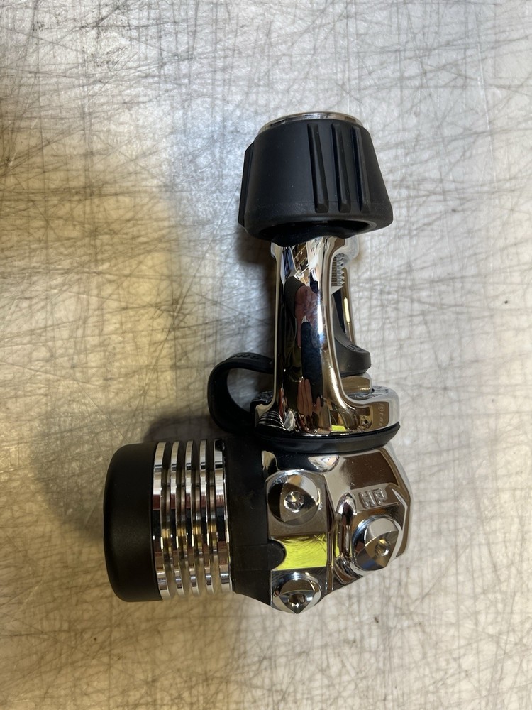 Aqualung Leg3nd Elite Scuba Regulator (New in Box)