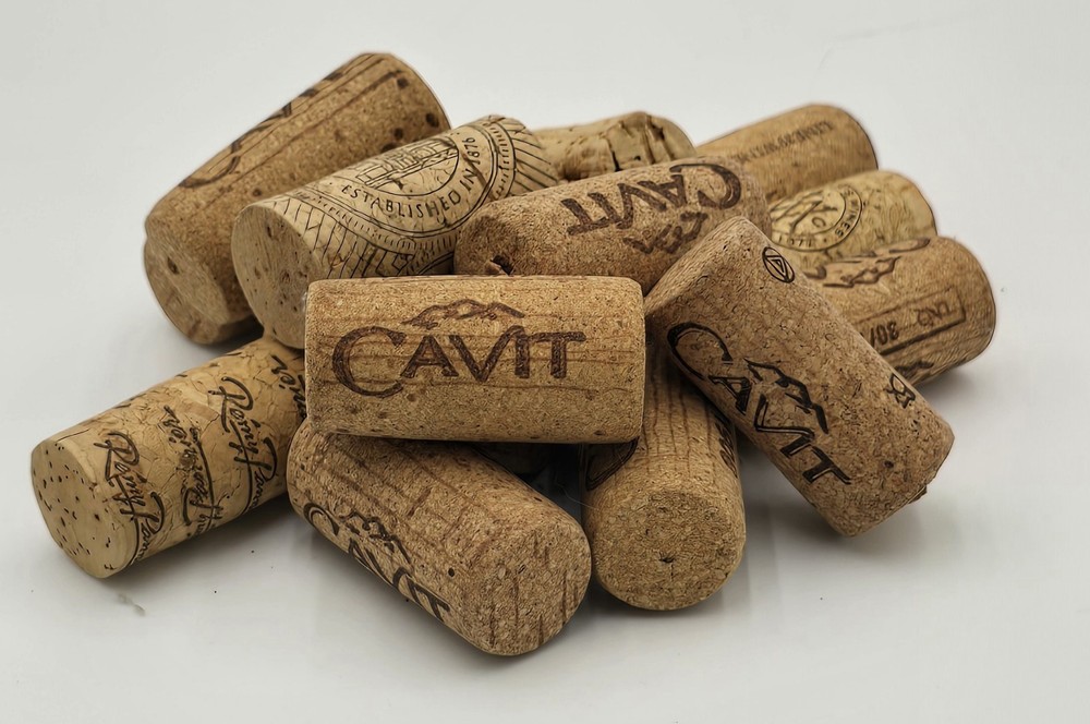 62 Piece Large Container of Assorted Wine Bottle Corks