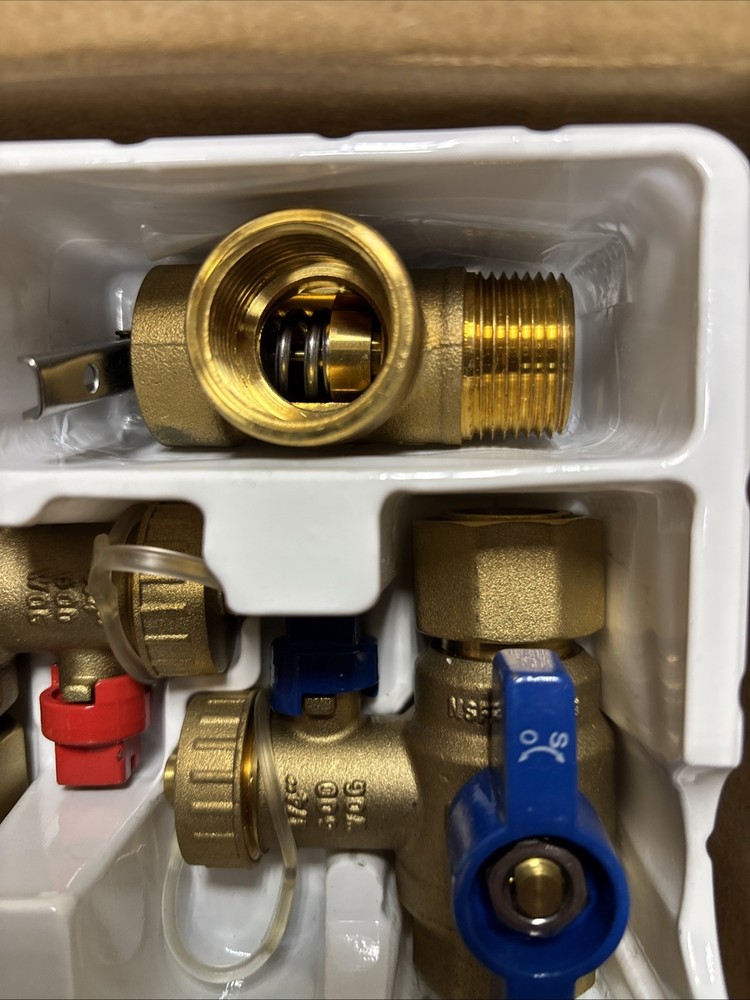 Rheem Brass Service Valves for Tankless Water Heaters RTG20326
