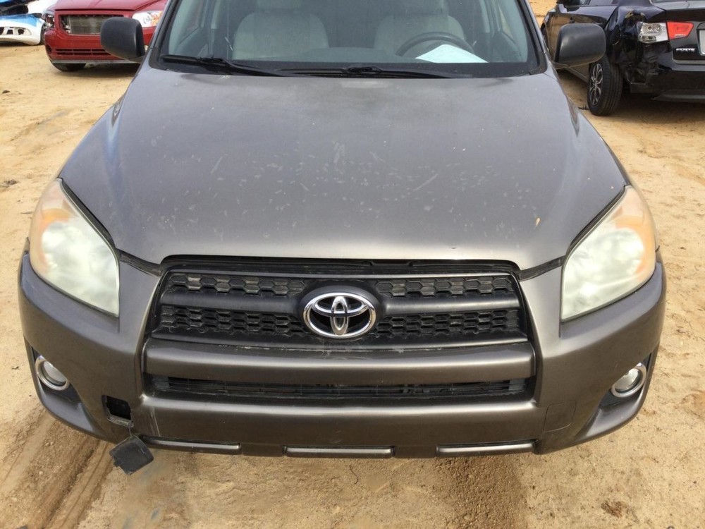 RAV 4 2011 Glove Box 4902913