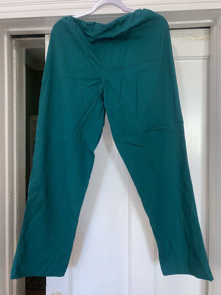Women’s Scrub Sets (3)