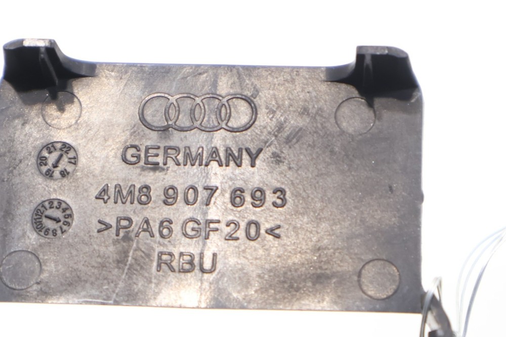 2019 - 2025 AUDI Q8 REAR RIGHT SIDE BLIND SPOT RADAR SENSOR MODULE SHIELD OEM