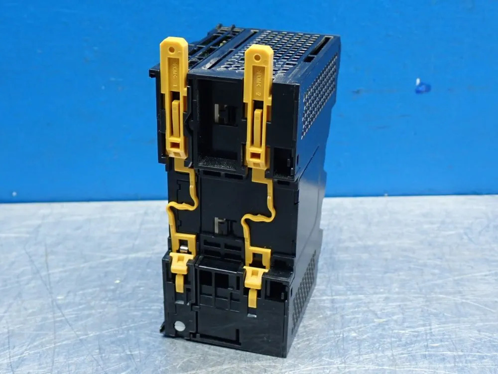 OMRON NX-SERIES ETERCAT COUPLER UNIT NX-ECC203