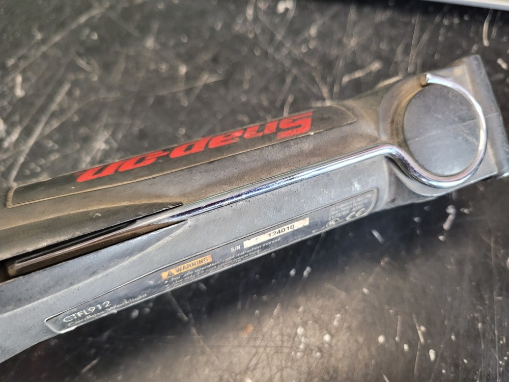 Snap-On CTFL912 9.6-12VDC Cordless Worklight Tool Only Untested