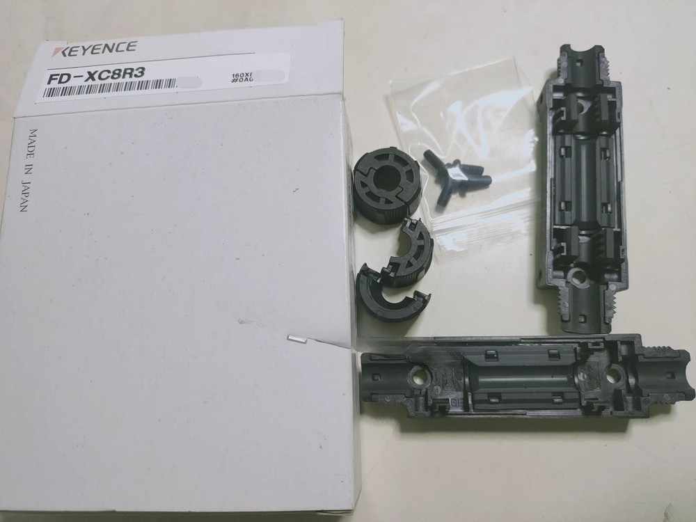 1PCS NEW Keyence FD-XC8R3 Sensor bracket