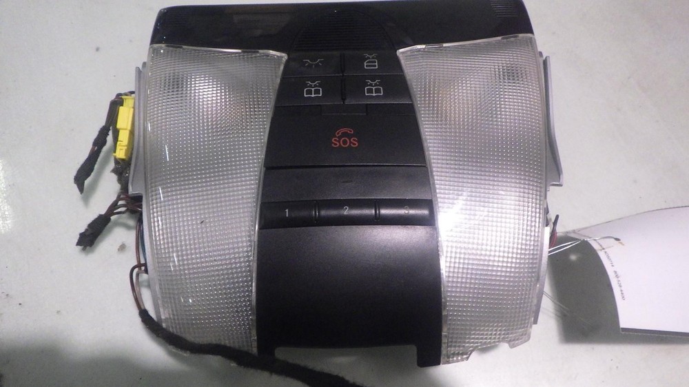 09 MERCEDES SLK350 OVERHEAD READING DOME LIGHT CONSOLE