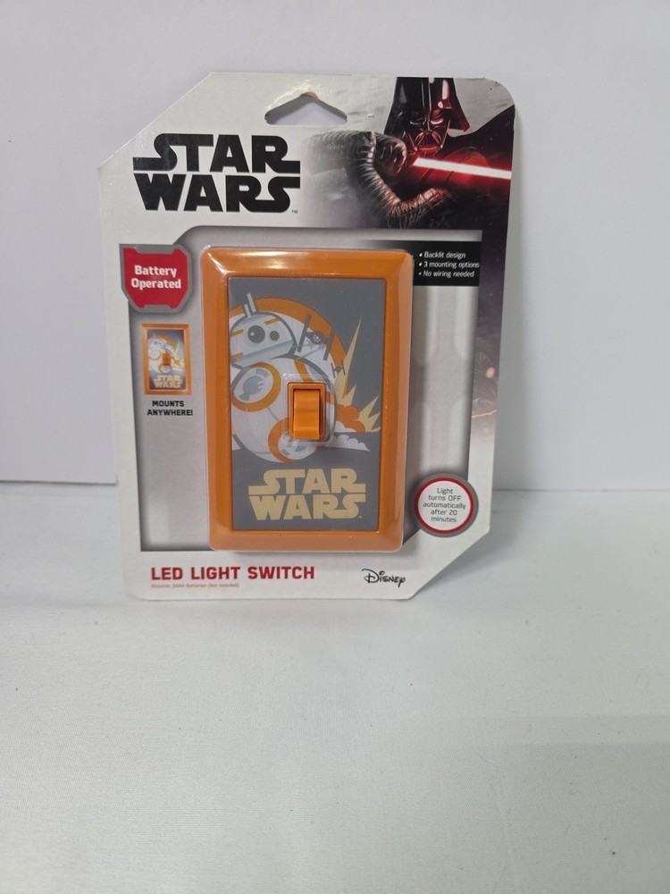 Star Wars Switch LED Night Light, Manual On / Off Switch (New)