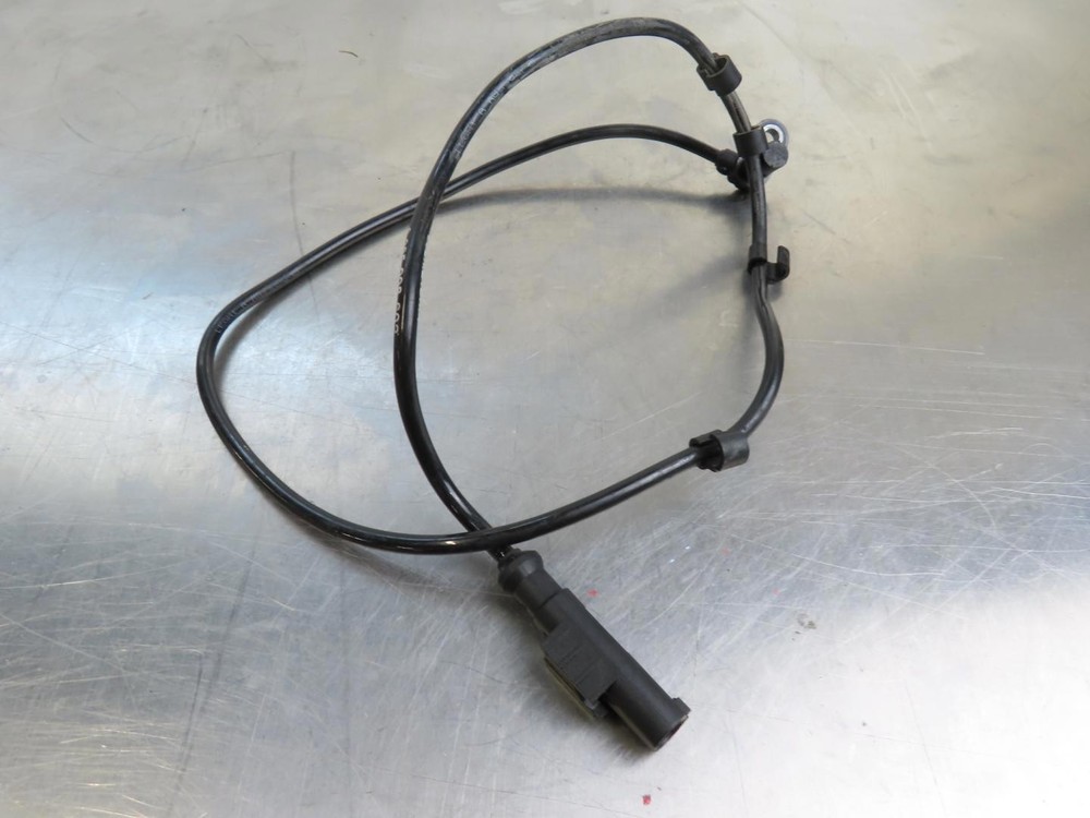 EB1415 2021 21 DUCATI PANIGALE V2 FRONT ABS SPEED SENSOR