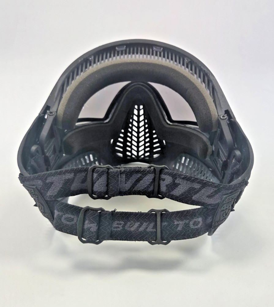 Virtue Ascend Skull Black (Blemished)