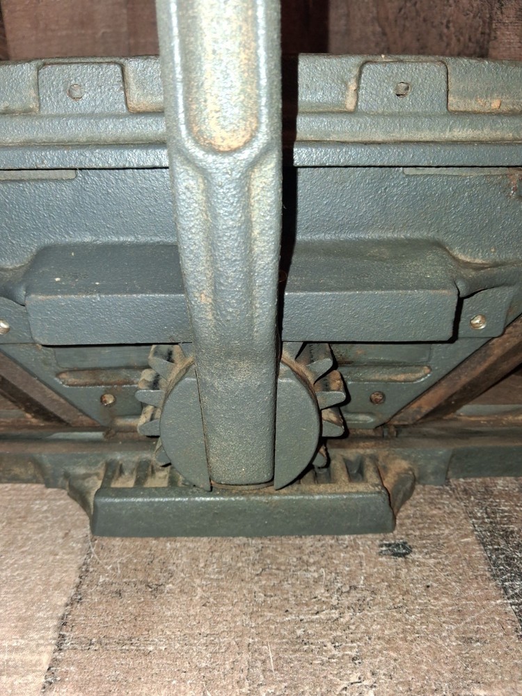 Cast Iron Mitre Trimmer Cutter Guillotine Please Read