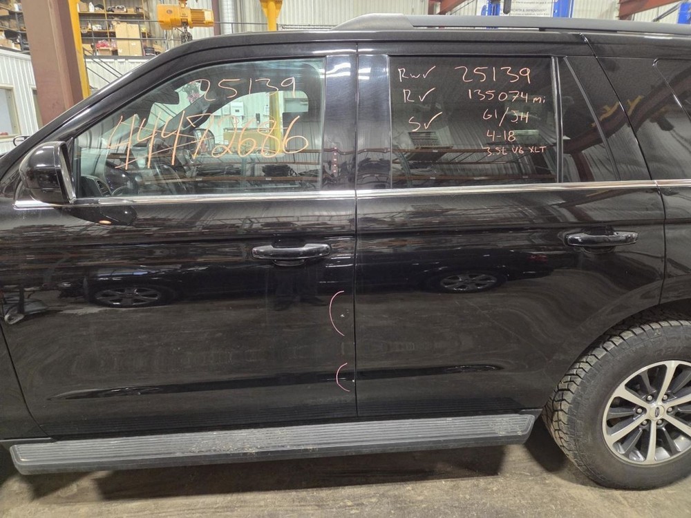 Driver Left Front Spindle/Knuckle Fits 18-21 EXPEDITION 1547035