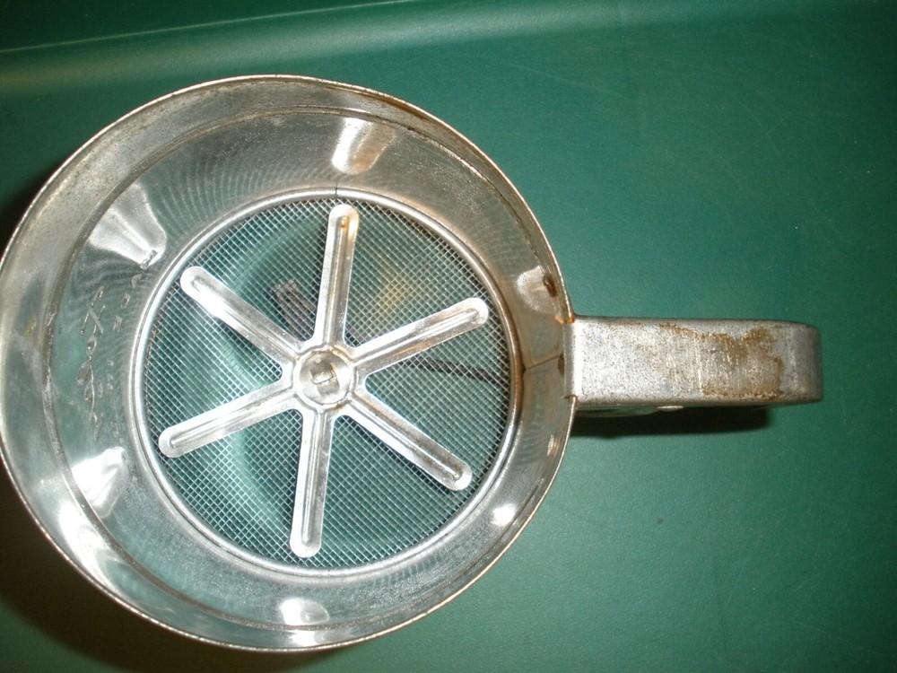 Vintage Foley USA Flour Sifter