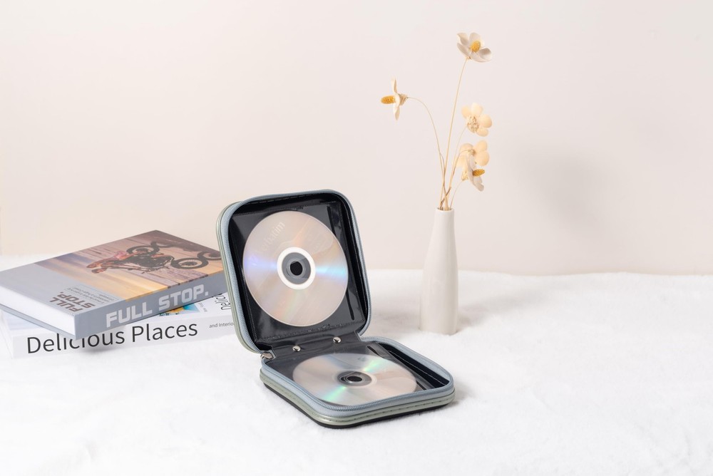 BoPaBeBo CD Case, Sturdy Holder for 30 Capacity DVD small, black