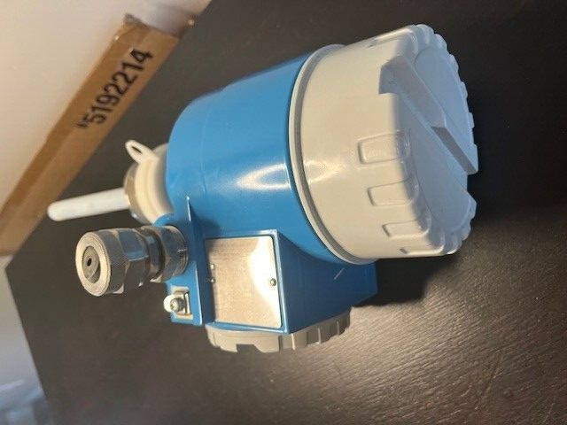 Endress Hauser DC 12TA-K11FG1BKS1 Level Transmitter 6" Multicap Level Sensor