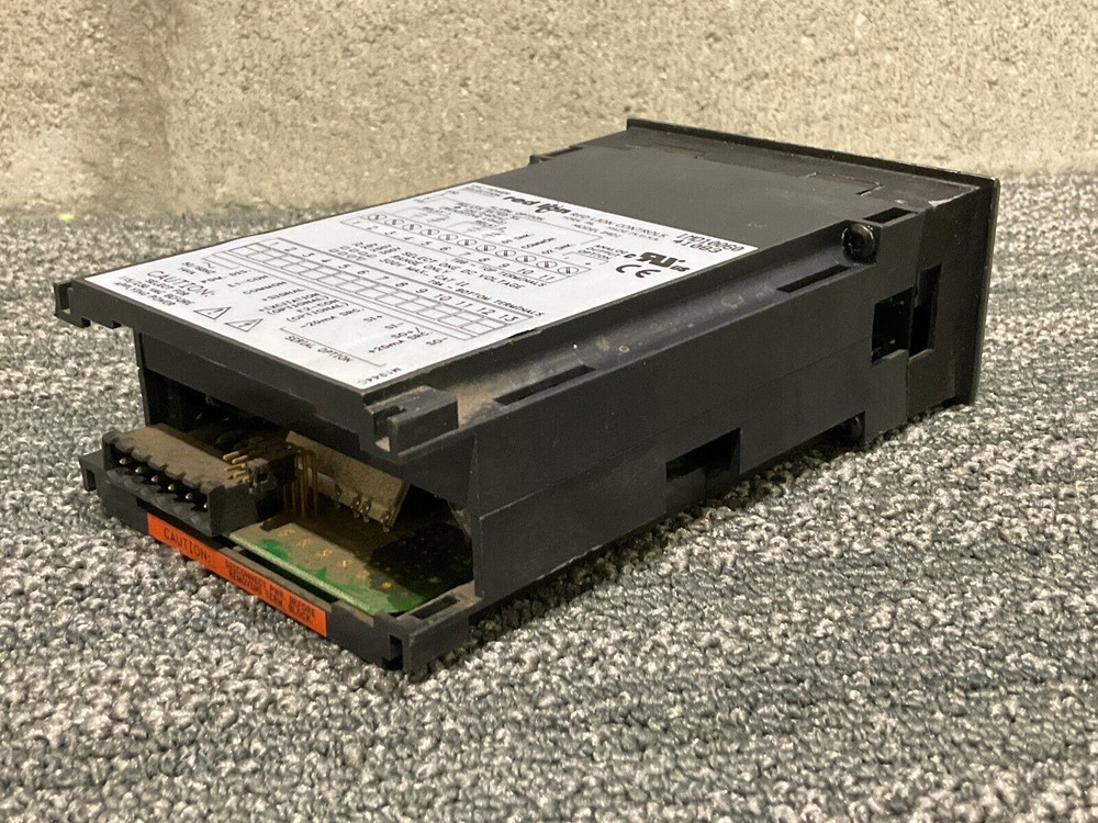 RED LION IMD10060 IMD1 DIGITAL PANEL METER 222