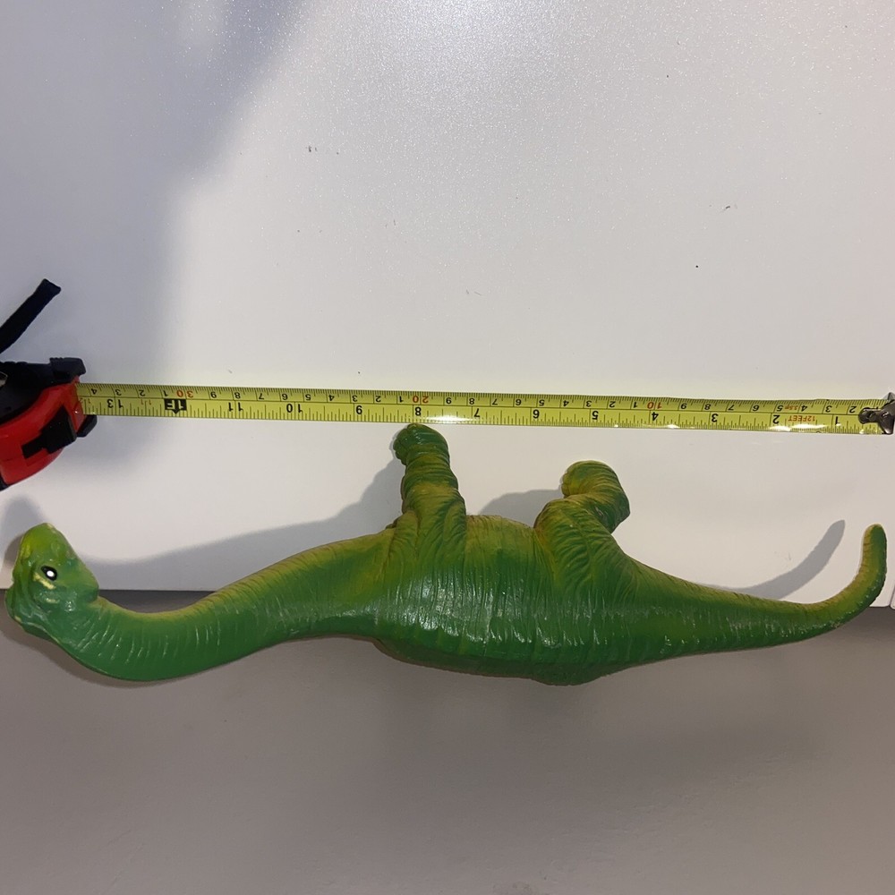 Vintage Learning Resources green yellow dinosaur Brontosaurus