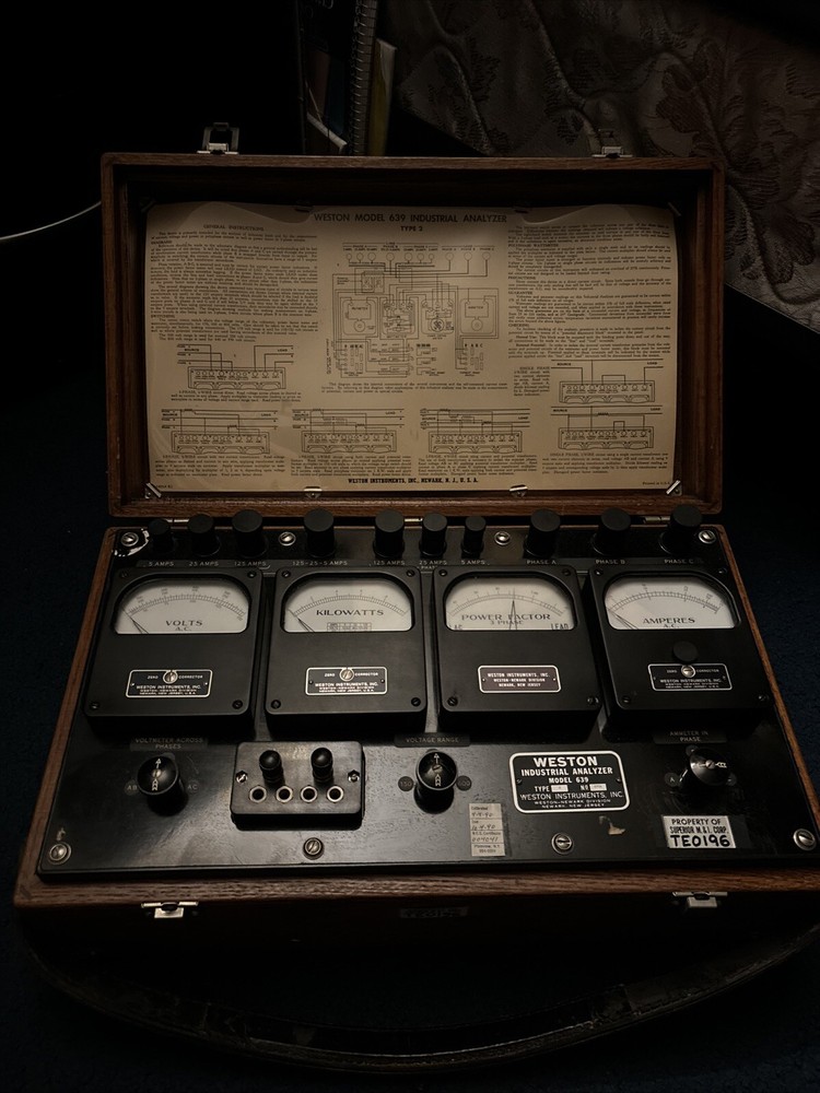 Vintage Weston Industrial Analyzer Model 639