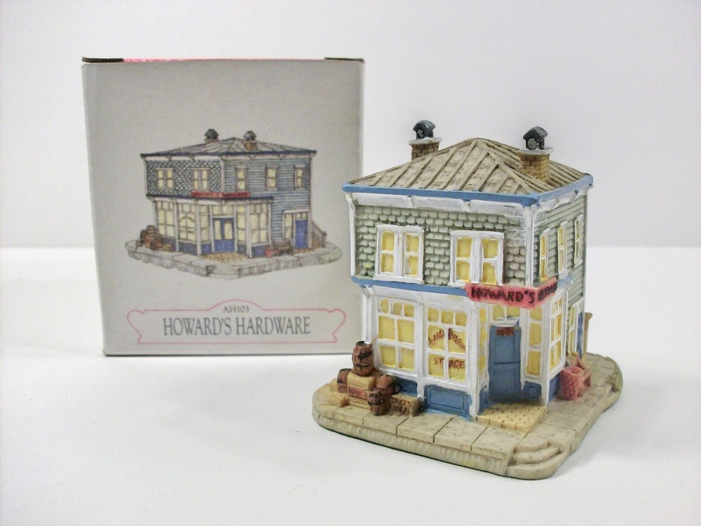 1996 Liberty Falls Collection AH103 Howard's Hardware EUC