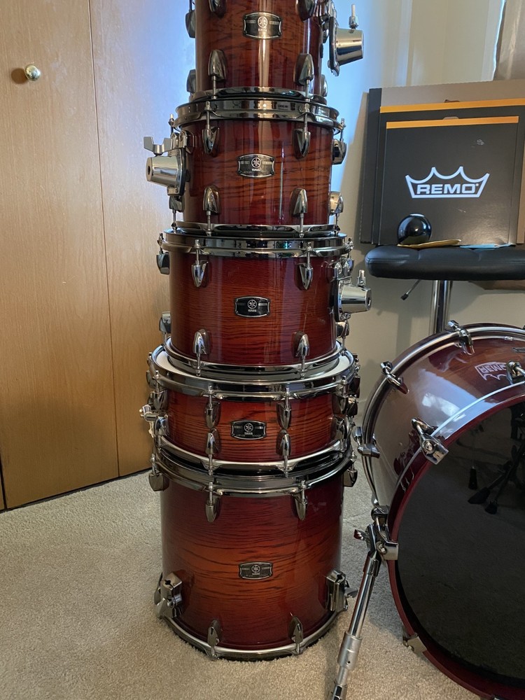 Yamaha Live Custom Oak 6pc Shell Pack – Amber Shadow Sunburst – Mint / Matching