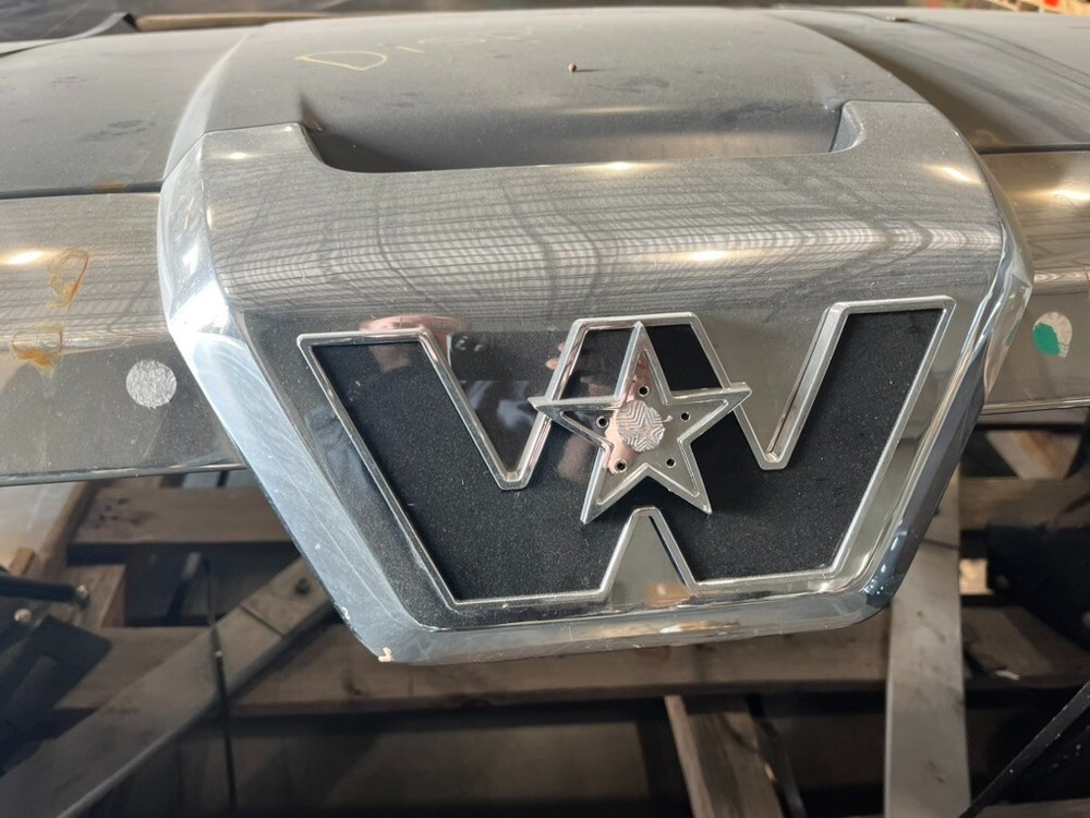 WESTERN STAR 47X SBA Hood