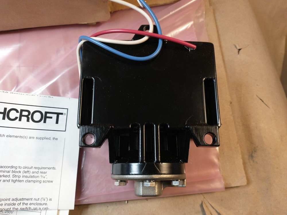 Ashcroft B431T XJK Pressure Switch - Fast Ship