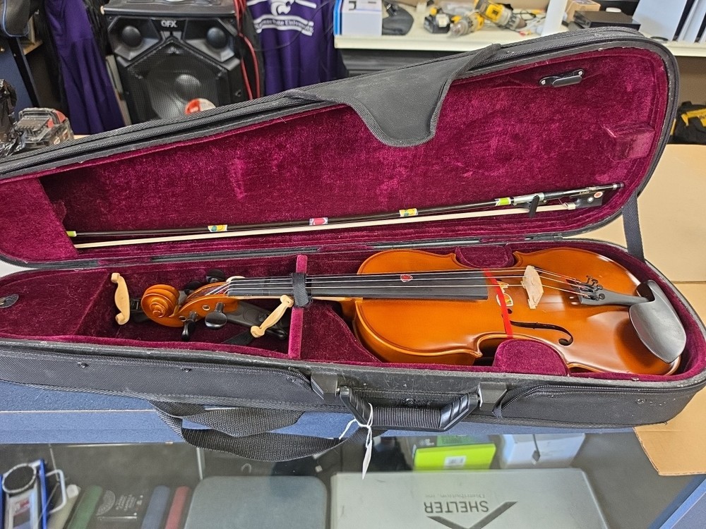 KRUTZ Series 100 Violin 4/4