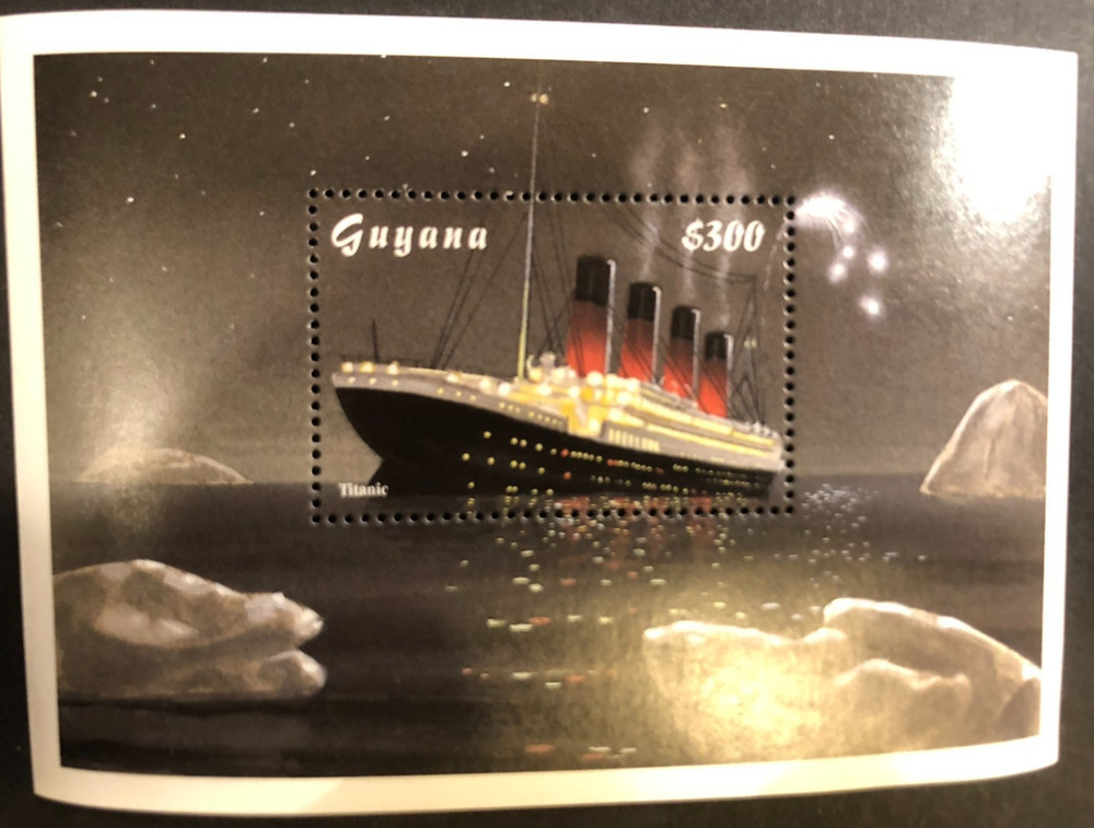 Guyana miniature sheet  ** Titanic  (1998)