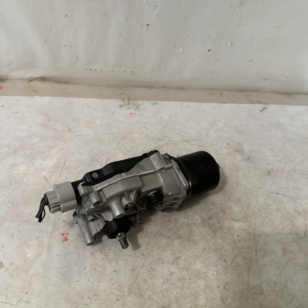 2022 GRAND CHEROKEE FRONT WINDSHIELD WIPER MOTOR OEM