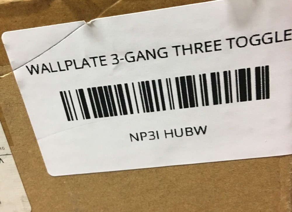NP3I HUBW WALLPLATE 3-GANG THREE TOGGLE IVORY