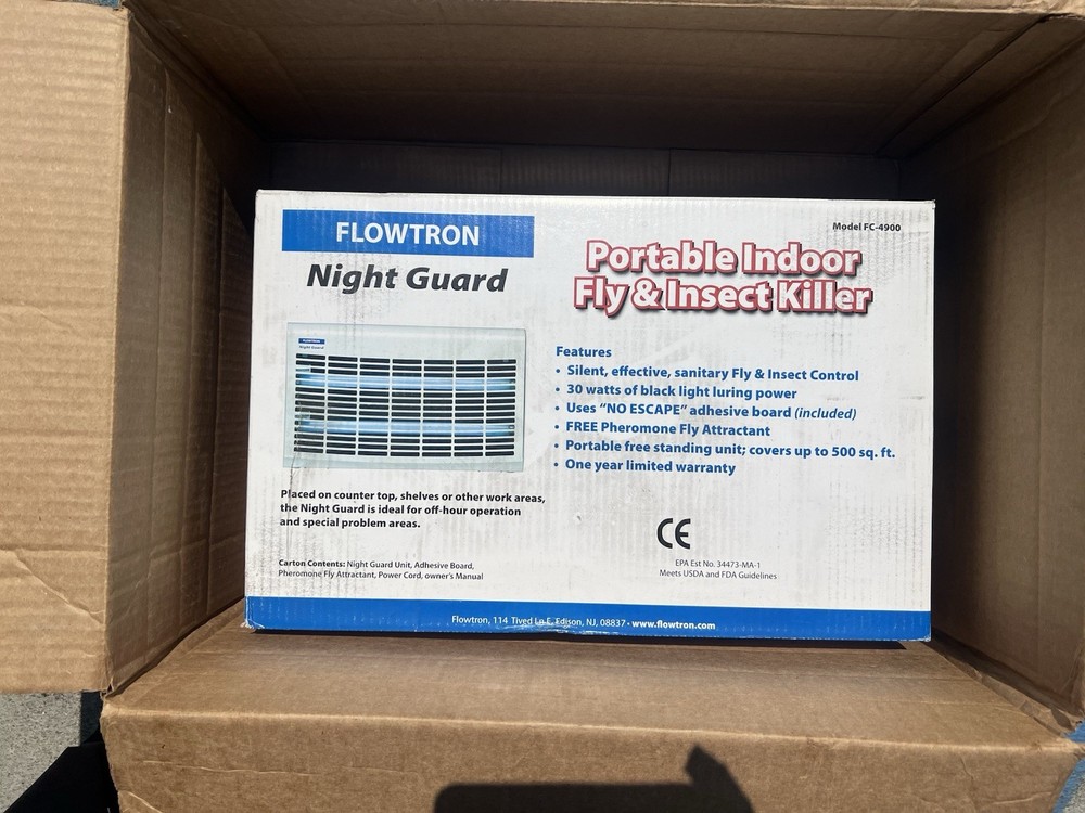 FLOWTRON Electronic Insect Killer