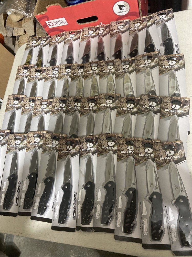50 MOSSY OAK G10 UTILITY KNIFES