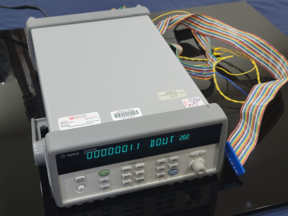 Agilent 34970A Data Acquisition Switch Unit w/ 34901A + 2x34907A Modules