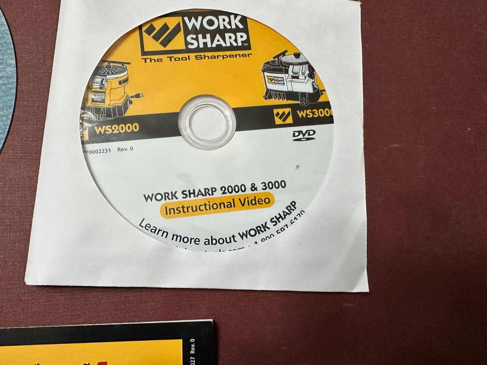 Work Sharp The Tool Sharpener WS2000, With Large 30 Page Step By Step Tool Guide