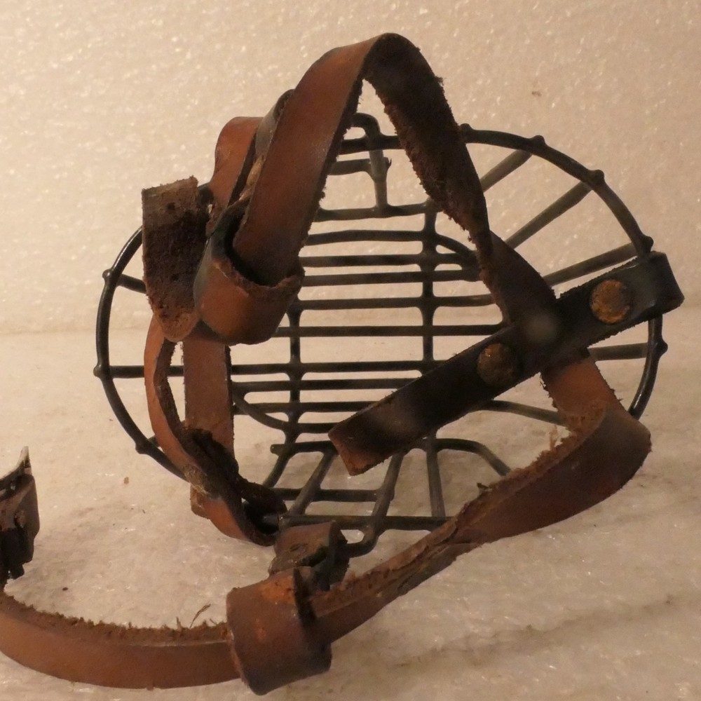 ANTIQUE CAGE ANIMAL STEAM PUNK MUZZLE