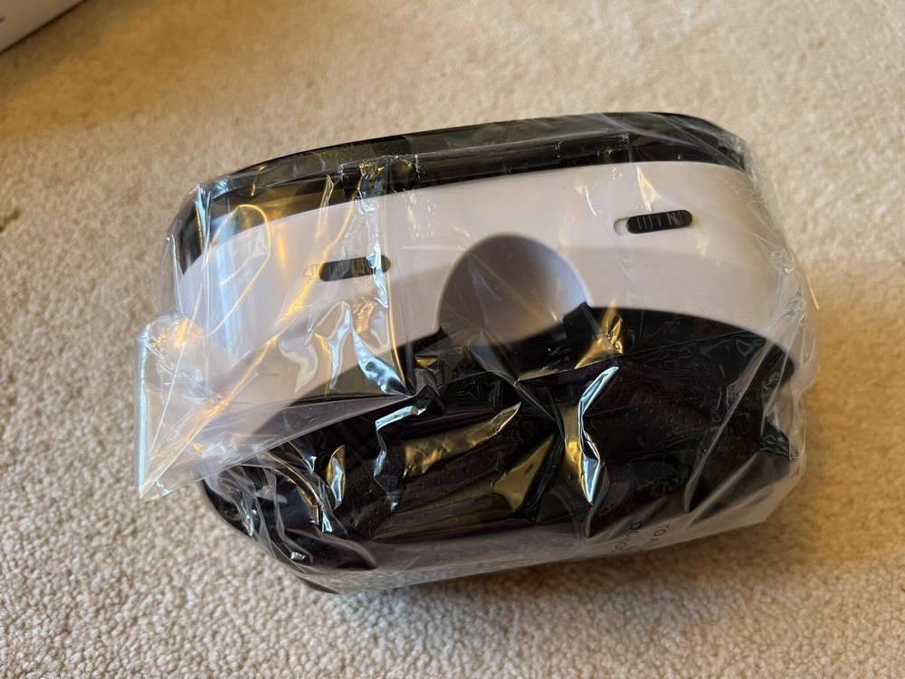 VIRTUAL REALITY VR GLASSES - Hoo Too - NIB