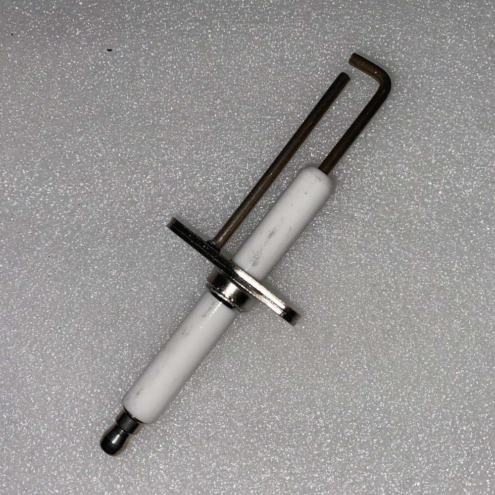 IGNITION AND IONIZATION ELECTRODE