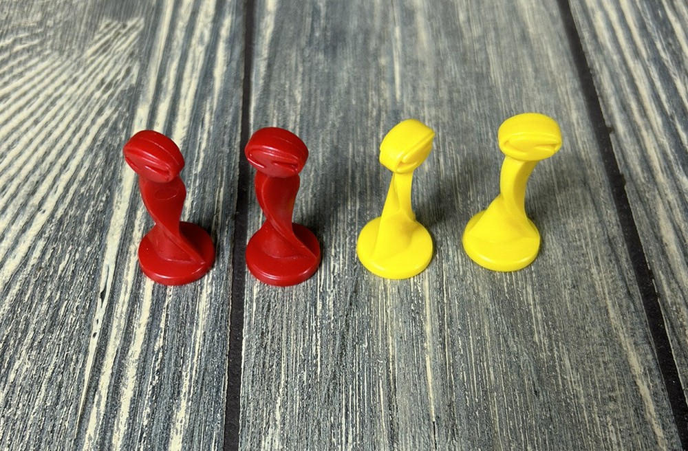 Beat The Parents Game Replacement Piece 4 Player Pieces