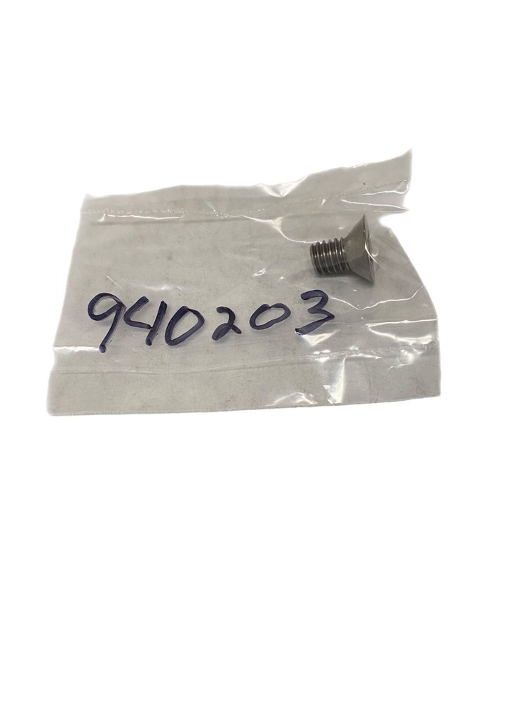 OEM Volvo Penta Screw  940203