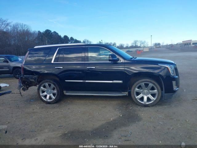 Fuse Box Engine Fits 15-20 ESCALADE 4999551
