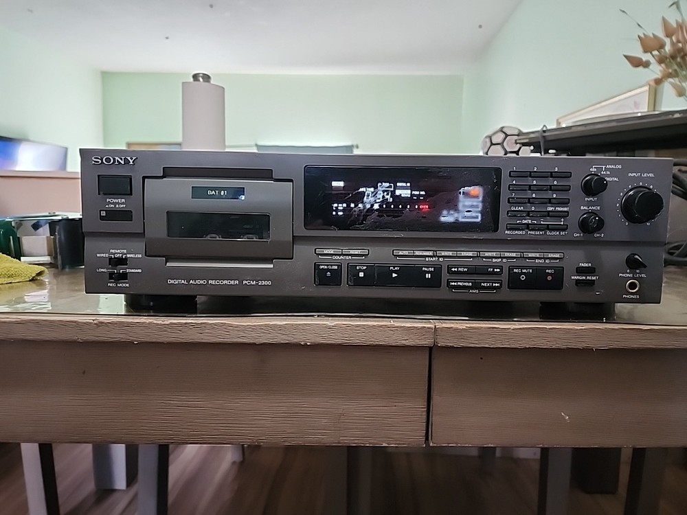 SONY PCM-2300 DAT Digital Audio Recorder Tested Working